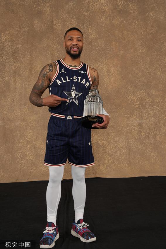 次成为媒体 次成为媒体