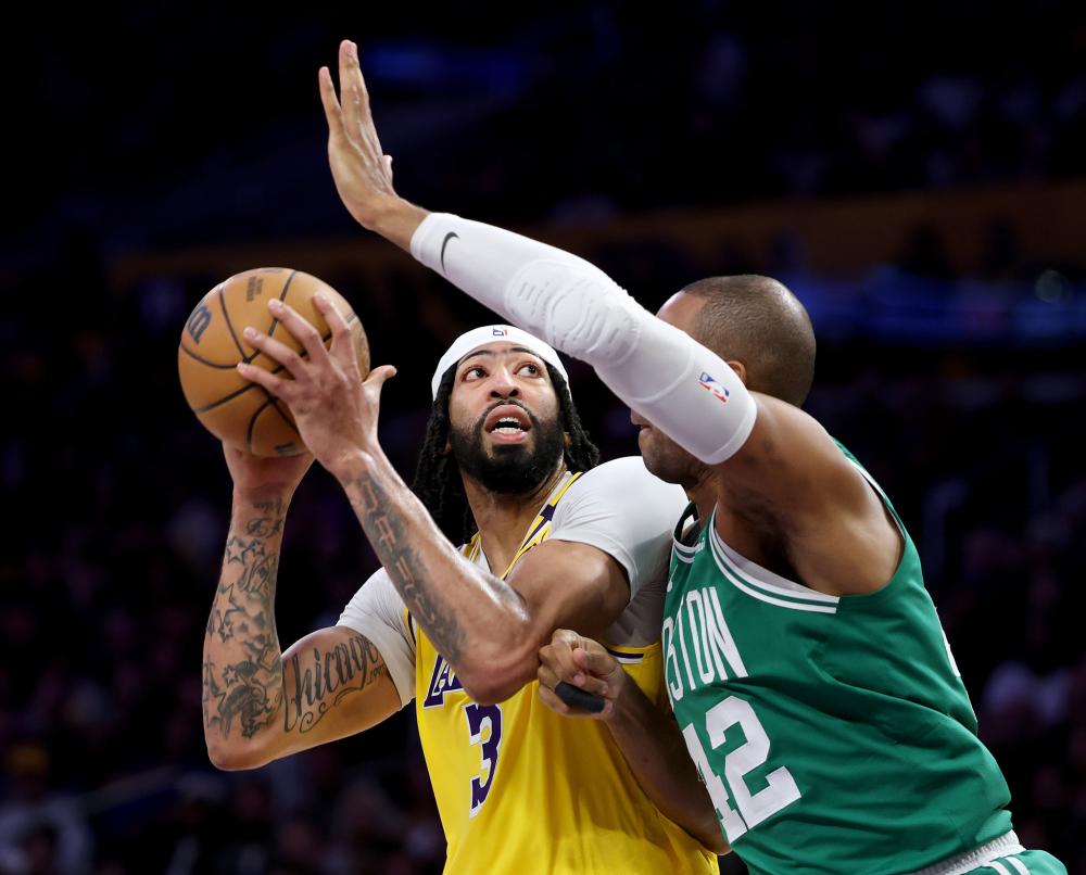 中国足球不 中国足球不