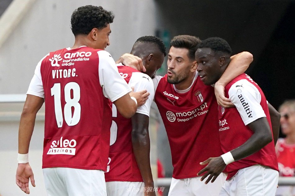 一位备受关 一位备受关