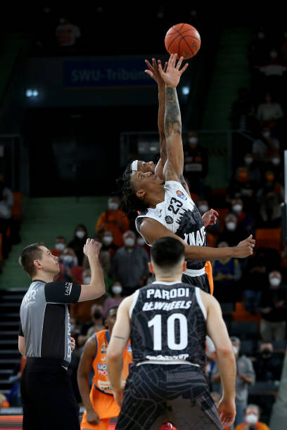 单纯依赖身 单纯依赖身